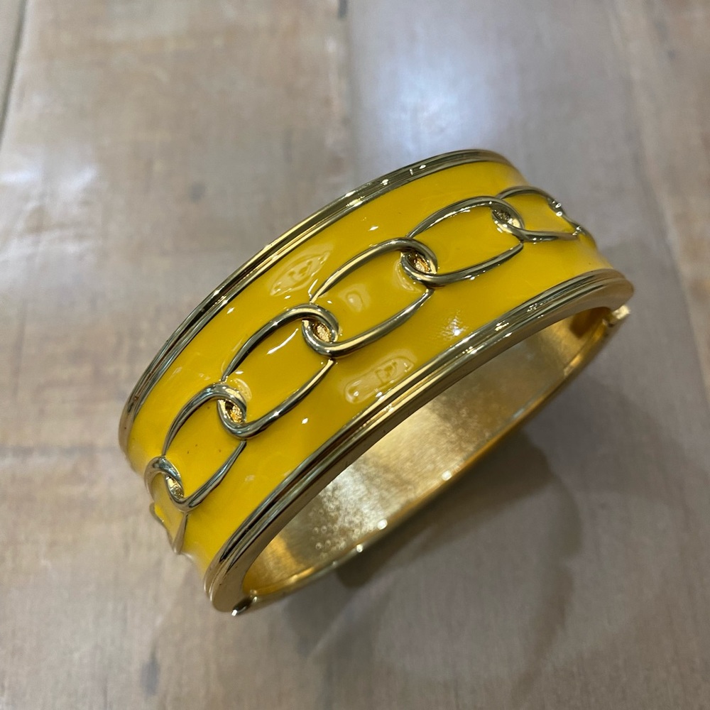 Yellow Gold Tone Bangle bracelet Link Chain Design cuff